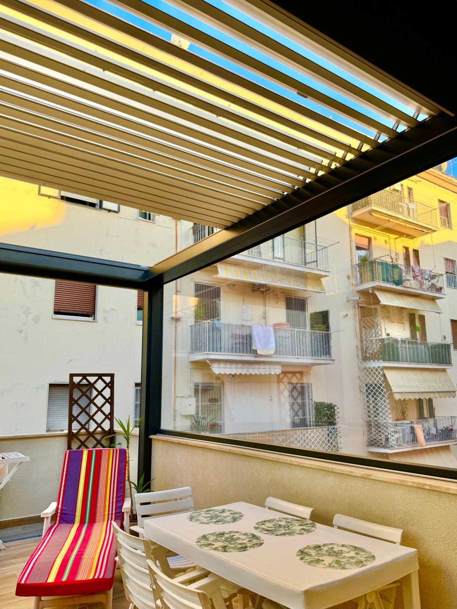 Pescara Centro Silenzioso E Confortevole Con Terrazzo Bioclimatico A 2 Minuti Dal Mare Kültér fotó